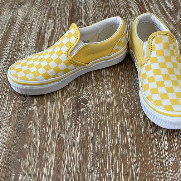 Vans - Picture 4 of 8